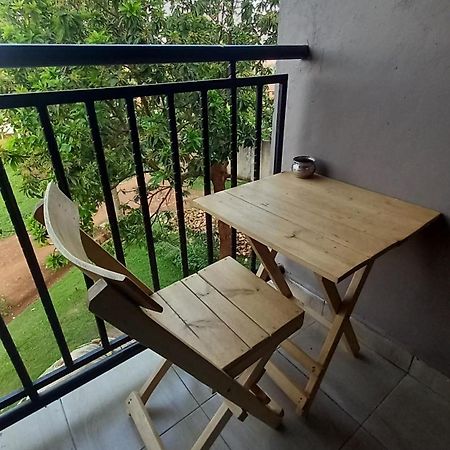 Mini Lookout Entebbe Apartment Exterior photo